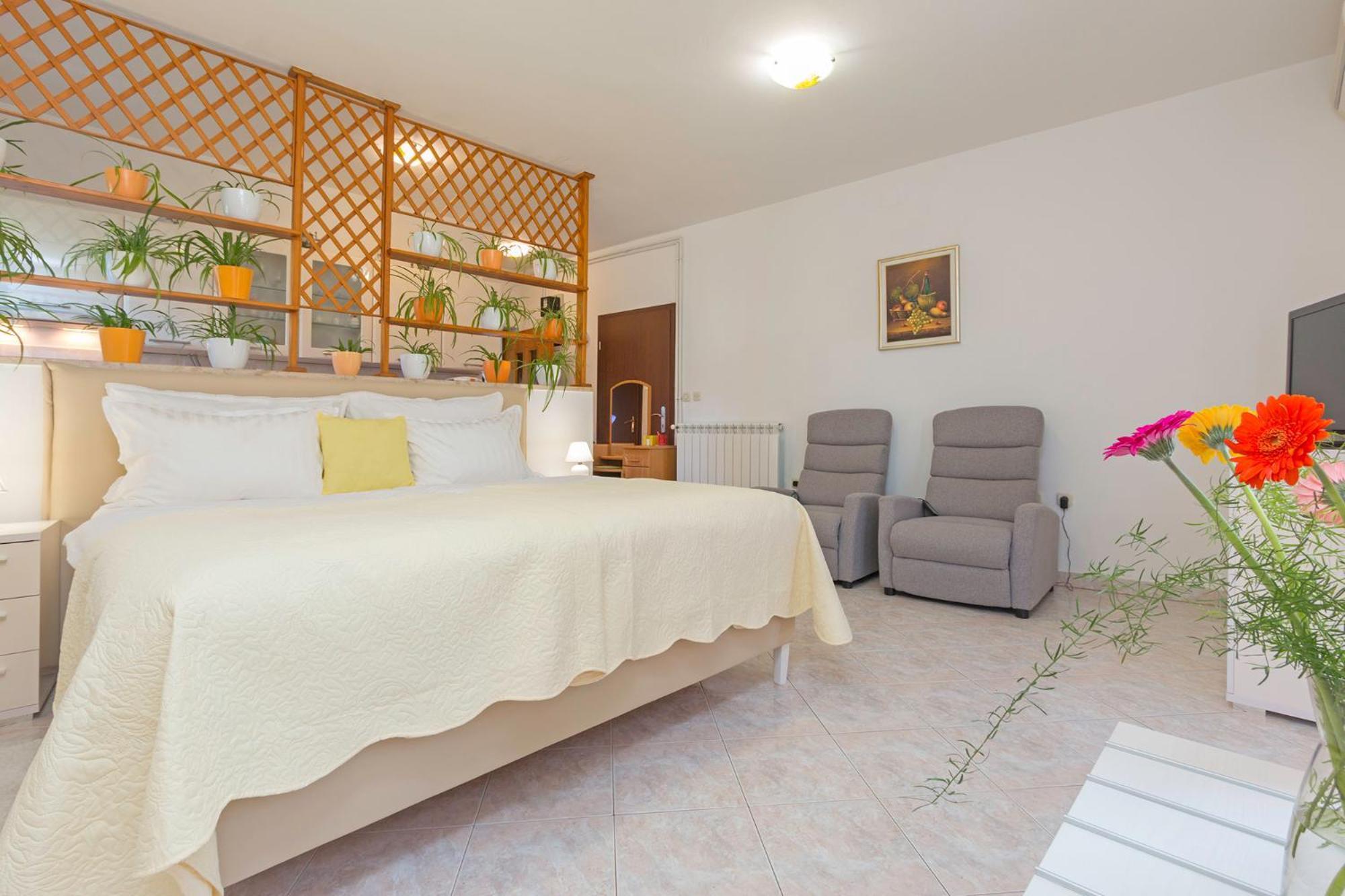 Studio Apartment Oliva PUY Eksteriør bilde